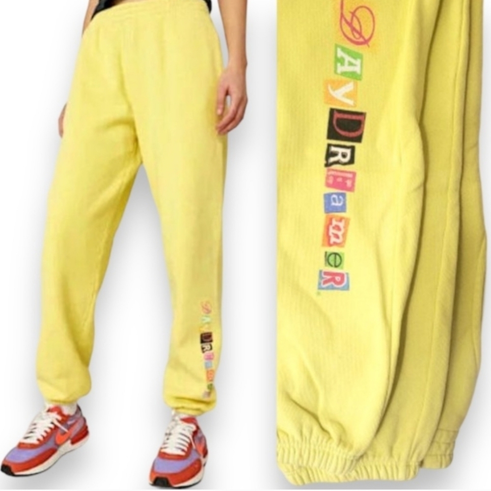 Daydreamer Ransom Note Logo Boyfriend Sweatpant Joggers in Citron Yellow Size 1X